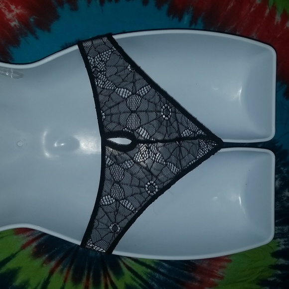 New Blackheart Spiderweb Lace Lingerie Sz S - Picture 4 of 8